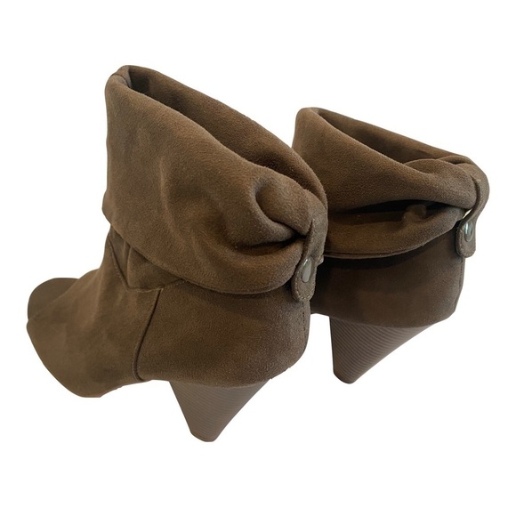 Brown Charlotte Russe Open Toe Slouchy Ankle Boots with Cone-shaped Heel Size 10 - Picture 4 of 12